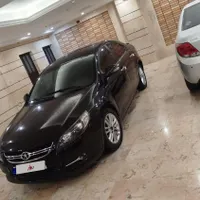 جک J5 اتوماتیک 1800cc، مدل ۱۳۹۵