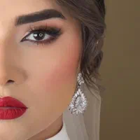 میکاپ و شنیون عروس و همراه وی آی پی