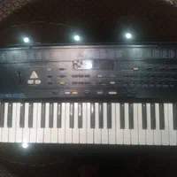 ارگ کیبورد رولند E16
