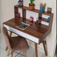 میز تحریر فانتیزی