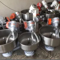 خرید وفروش دستگاه های نانوایی شرکت یکتا صنعت تبریز|ماشین‌آلات صنعتی|اهواز, کیانشهر|دیوار
