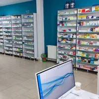 آموزشگاه تکنسین داروخانه با مدرک بین المللی