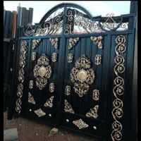 درب حیاطی ویلا پارکینگ درب