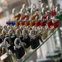 قفل‌کلیدسازی‌امیربازکردن قفل‌ساخت ریموت|خدمات پیشه و مهارت|شیراز, قصرالدشت|دیوار