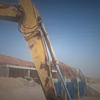 استخدام راننده بیل زنجیری