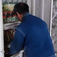 برقکار با 25 سال تجربه در خدمات برق|خدمات پیشه و مهارت|پرند, |دیوار