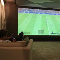 ویدیو پروژکتور سینما/نمایشگر  خانگی