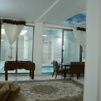 ویلا با استخر آب گرم|اجارهٔ کوتاه‌مدت ویلا و باغ|شیراز, گویم|دیوار