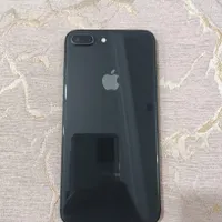 اپل iPhone 8 Plus با حافظهٔ ۶۴ گیگابایت