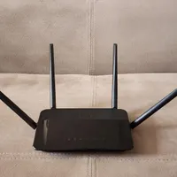 روتر دوبانده بی سیم دی لینک AC1200 مدل DIR-822
