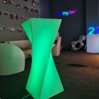 میز سوارز چراغدار led نمودار تولد استند کیک|میز و صندلی غذاخوری|تهران, آجودانیه|دیوار