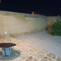 منزل مبله پارکینگ دار و مسقل امن و آرام بسیار تمیز|اجارهٔ کوتاه‌مدت آپارتمان و سوئیت|شیراز, لشکری‎|دیوار