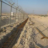اجرای فنس کشی ونصب سم خاردار|خدمات پیشه و مهارت|اردکان, |دیوار