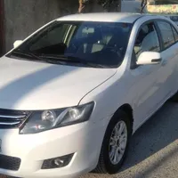 آریو اتوماتیک 1600cc، مدل ۱۳۹۴