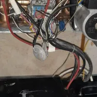 تعمیرات پکیج و نصب انواع پکیج