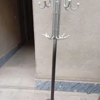 چوب لباسی ایستاده