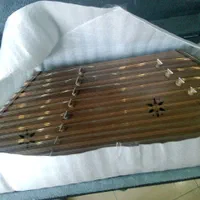 سنتور خزان سه مهر|سازهای سنتی|آبادان, |دیوار