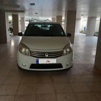 رنو ساندرو مدل ۱۳۹۶  بی‌نقص و کم‌کارکرد