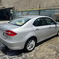 جک J5 اتوماتیک 1800cc، مدل ۱۳۹۳