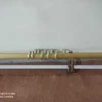 چوب پرده در حد نو