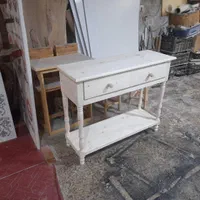 مینی استند|مبلمان خانگی و میز عسلی|قم, زاویه|دیوار