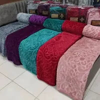پتو گلبافت اصل با قیمت مناسب تنوع طرح + ارسال فوری