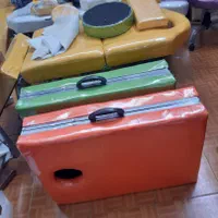 پرتابل چمدان شو مدل تخت ماساژ رنگی طرح تاشو|آرایشی، بهداشتی، درمانی|تهران, صادقیه|دیوار