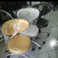 صندلی تابوره پزشکی آرایشگاهی استادکار(رضا)|مبلمان اداری|اهواز, فولادشهر|دیوار