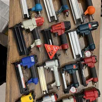 میخکوب منگنه میخ کوب بادی|ماشینآلات صنعتی|مشهد, هنرور|دیوار