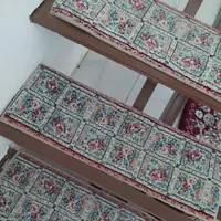 فرش رو پله