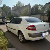 مگان ۲۰۰۰ اتومات مدل ۹۰