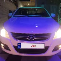 جک J5 اتوماتیک 1800cc، مدل ۱۳۹۵