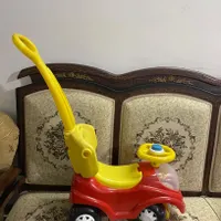 دوچرخه بچه گانه دسته دار|اسباب‌بازی بچه|شیراز, محراب|دیوار