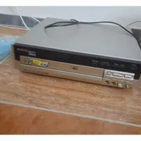 دستگاه پخش سی دی