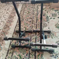 پایه فلزی ومندرج هیلا