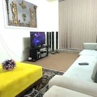 منزل آپارتمان مبله روزانه و ماهانه مرکز شهر|اجارهٔ کوتاه‌مدت آپارتمان و سوئیت|شیراز, شهرک سراج‎|دیوار