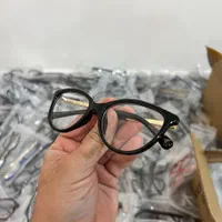 فریم عینک طبی به همراه ساخت انواع عدسی|زیورآلات و اکسسوری|بوشهر, |دیوار