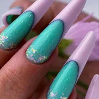 آموزش کاشت ناخن حرفه ایی و تخصصی ۱۰۰٪ تضمینی۵۰٪آف|خدمات آرایشگری و زیبایی|کرج, گوهردشت|دیوار