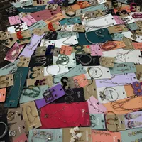 بدلیجات آلمانی و آمریکایی|بدلیجات|بندر انزلی, انقلاب|دیوار