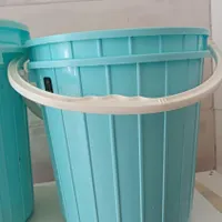 سطل درب دار|ظروف نگهدارنده، پلاستیکی، یک‌بارمصرف|قشم, |دیوار