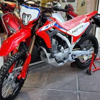 اقساط ۱۸ ماهه سود ۱/۵ درصد تریل CRF 250 کبیر۱۴۰۴