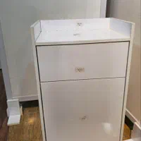 ترولی ارایشگاه|آرایشگاه و سالن‌های زیبایی|مشهد, هنرور|دیوار