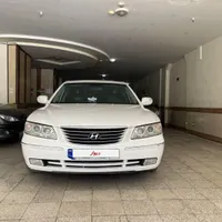 آزرا ۲۰۱۰ بی رنگ