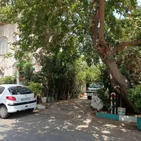ویلایی با موقعیت اداری ۳۰۰ متری