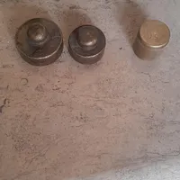 سنگ ترازو برنجی
