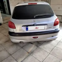پژو 206 تیپ ۵، مدل ۱۳۸۲|خودرو سواری و وانت|اصفهان, بهارستان|دیوار