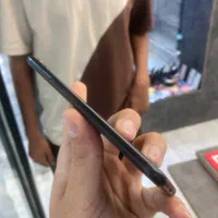 Iphone se (2020)|موبایل|اصفهان, باغ زرشک|دیوار