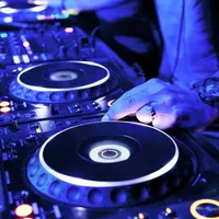 شبی رویایی را با ما تجربه کنید Dj خانوم آقا 1ملیون|خدمات پذیرایی، مراسم|تهران, تهرانپارس غربی|دیوار