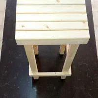 صندلی چوبی طرح چهار پایه سنتی|صندلی و نیمکت|سبزوار, |دیوار