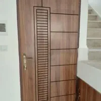 درب چوبی با کف پهن و قفل دستگیره.|مصالح و تجهیزات ساختمان|قم, زاویه|دیوار